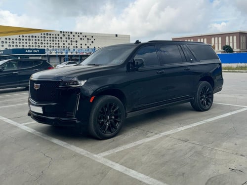 Cadillac Escalade ESV 600D