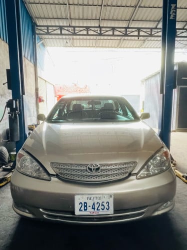 Camry 04 XLE សាងបាន