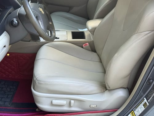 Camry hybrid 08 អេក្រង់ ធំ បាសJBL  ក្នុង​លឿង​