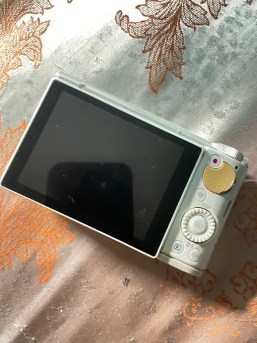 Casio zr3600