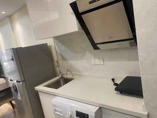 Condo for rent 公寓出租 / Rental fee 租金: 270$ (Can negotiation)