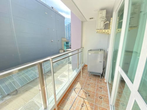 Condo for rent  公寓出售 / Rental fee 租金: 550$ (Can negotiation)