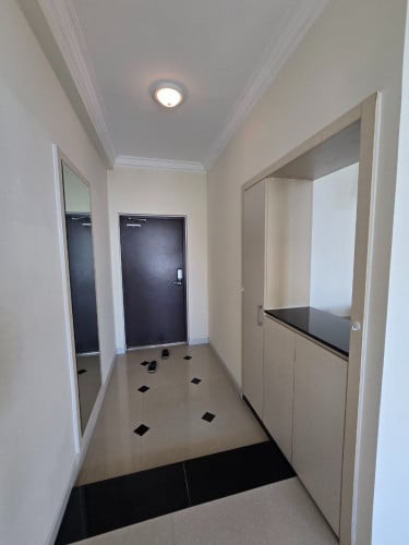 Condo for rent 公寓出租 / Rental fee 租金: 750$ (Can negotiation)