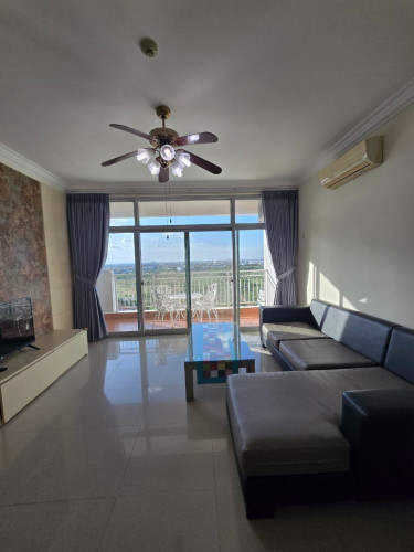 Condo for rent 公寓出租 / Rental fee 租金: 750$ (Can negotiation)
