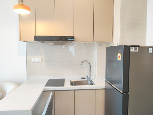 Condo R&F Miro 1Bed for rent in 60m road to Airport