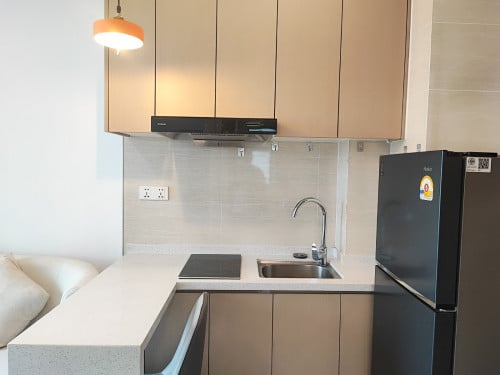Condo R&F Miro 1Bed for rent in 60m road to Airport
