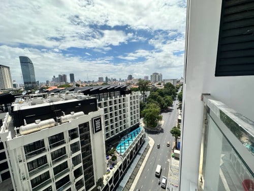 Condo Studio Yuetai Riverside for rent