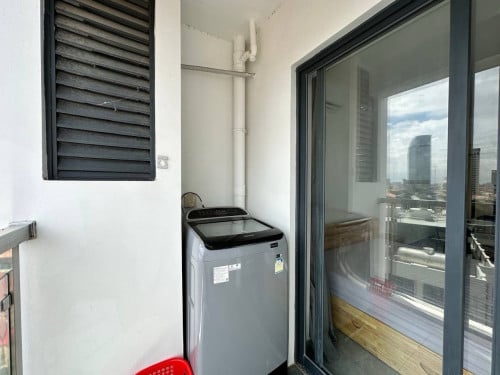 Condo Studio Yuetai Riverside for rent