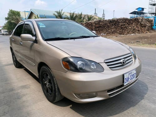 Corolla 2003 LE សាច់ដែលស្អាត ឡានថ្មី ម្ចាស់ដើម