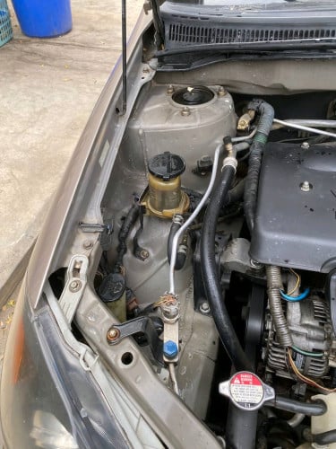 Corolla 2003 LE សាច់ដែលស្អាត ឡានថ្មី ម្ចាស់ដើម