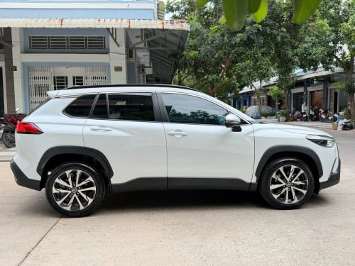 corolla . cross.  ឆ្នាំ​ -023 - full  . ទឹក​ថ្នាំ​ សុីនមួយជុំ​
