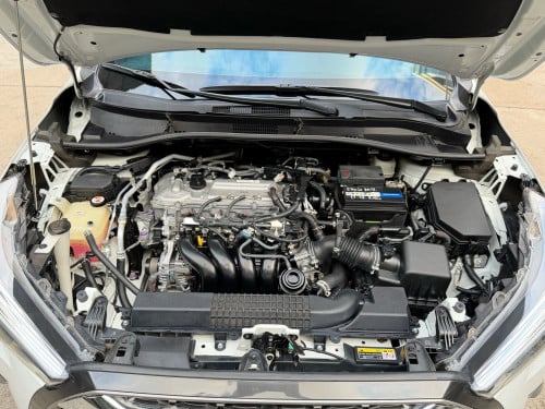 corolla . cross.  ឆ្នាំ​ -023 - full  . ទឹក​ថ្នាំ​ សុីនមួយជុំ​