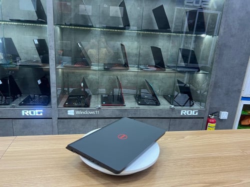 Dell Inspiron 5577 (Gaming&Design)