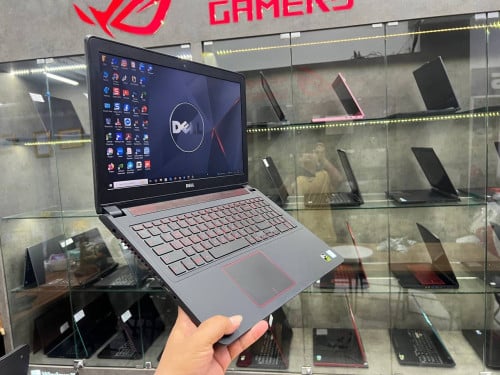 Dell Inspiron 7557 (Gaming&Design)