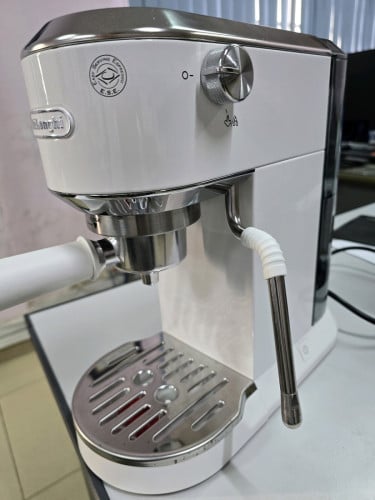 Delonghi EC890