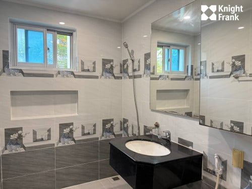 For Rent  📍Camko   6BR | 6BTH |3month deposit -Ref:KHRV557   Rental Price: $1000/month
