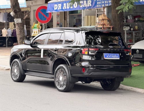 Ford Everest Sport 2026 ប្រើ​10000kmម៉ាស៊ូត​ ឡាន​ក្រុមហ៊ុន​