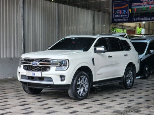 Ford Everest Titanium 2023