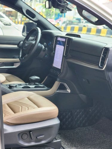 Ford Everest Titanium 2023