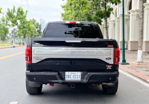 Ford F150 ឆ្នាំ 2015 full option កៅអីម៉ាស្សា កាំមេរ៉ា360 សោរពីគ្រាប់ ឡានថ្មី