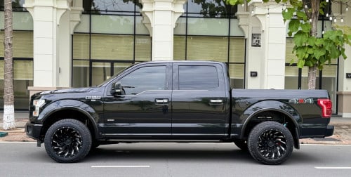 Ford F150 ឆ្នាំ 2015 full option កៅអីម៉ាស្សា កាំមេរ៉ា360 សោរពីគ្រាប់ ឡានថ្មី