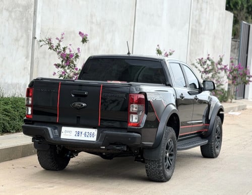 Ford Ranger Raptor 2022 black