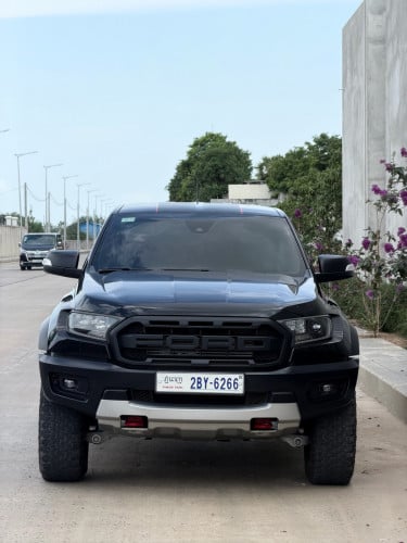 Ford Ranger Raptor 2022 black