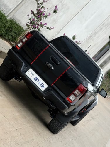 Ford Ranger Raptor 2022 black