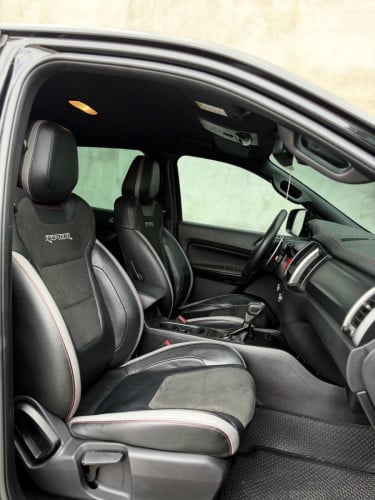 Ford Ranger Raptor 2022 black