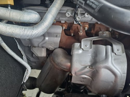 Ford Wildtrak 019 9ម៉ឺនគីឡូ ហ្ស៊ីនមួយជុំ