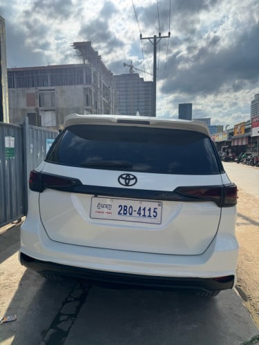 FORTUNER
