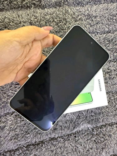 Galaxy A56 5G 12G 256G 99% 349$