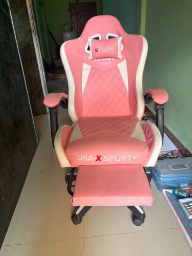 Gaming chair