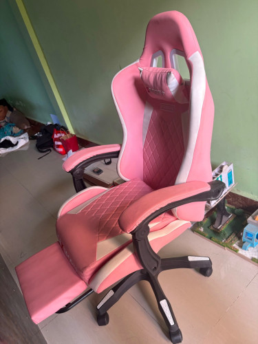 Gaming chair