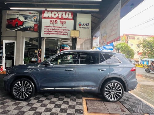 GEELY MONJARO