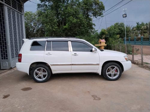 highlander 01.ប៉ុង1  $13500