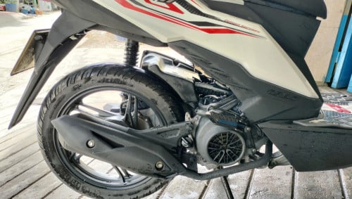 Honda beat 019 មានពន្ធកាតគ្រី