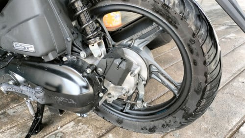 Honda beat 019 មានពន្ធកាតគ្រី