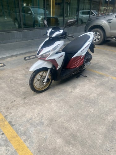 Honda click 2017