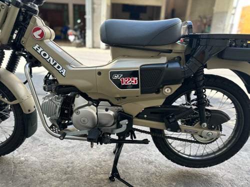 Honda CT125 ជប៉ុនឆ្នាំ2022 ក្រដាស់ពន្ធ