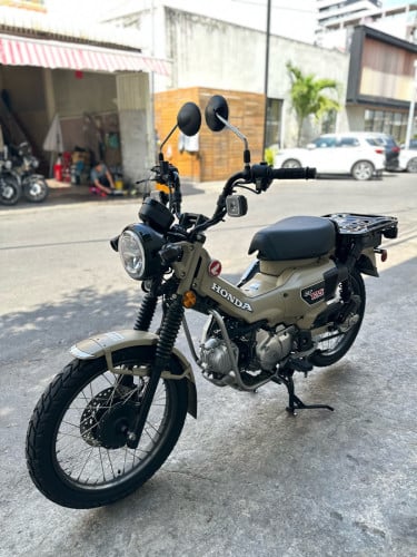 Honda CT125 ជប៉ុនឆ្នាំ2022 ក្រដាស់ពន្ធ