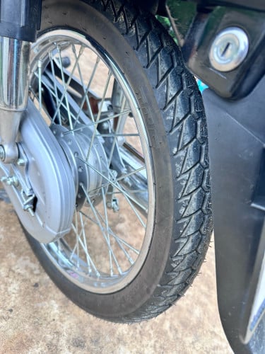 honda dream 019មានពន្ធត្រឹមត្រូវ ម៉ាស៊ីនស្អាត ជិះស្រួល ប្រព័ន្ធភ្លេីងគ្រប់ 1250$ដាច់ហេីយបាទ