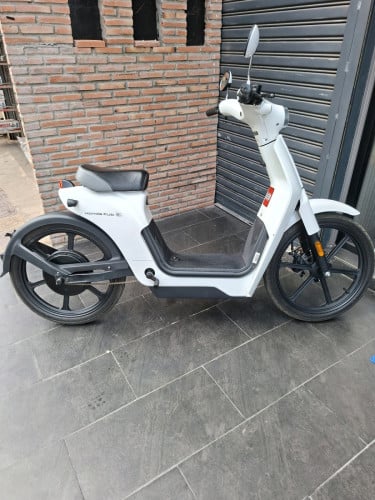 HONDA EV BIKE