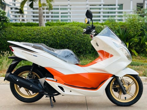 HONDA PCX 017សោស្មាតឃីកម្លាំង150ccម៉ាស៊ីនតាន់ហាប់នែនស្ងាត់សំណុំហ្សីនជិះស្រួលស្ទុះមានពន្ធកាត