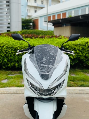 HONDA PCX 018 សោស្មាតឃីកម្លាំង150cc ម៉ាសុីនតាន់ហាប់នែនស្ងាត់ជិះស្រួលស្ទុះមិនលាន់មិនហុយមានពន្ធកាតគ្រឺ
