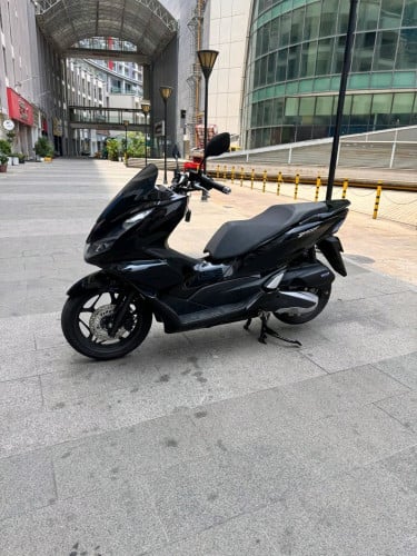 Honda pcx japan 125cc2022