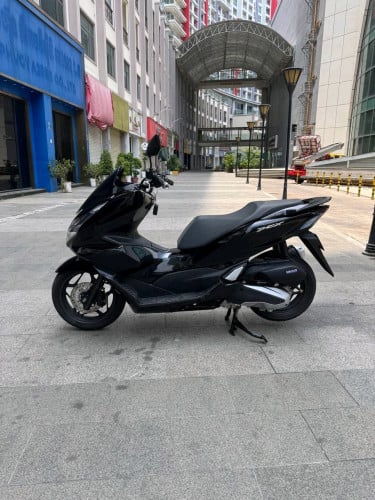 Honda pcx japan 125cc2022