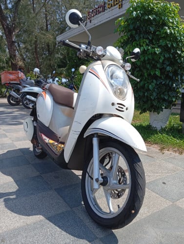 Honda scoopy 2012