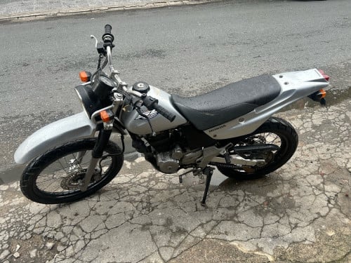 Honda SL 230cc មានពន្ធ