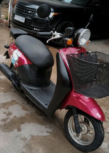 HONDA TODAY  មានពន្ធកាតគ្រីត្រឹមត្រូវ លក់តែ 250$ចរចា ធានាម៉ាស៊ីនតាន់ ស្ទុះខ្លាំង Tel. 010666171